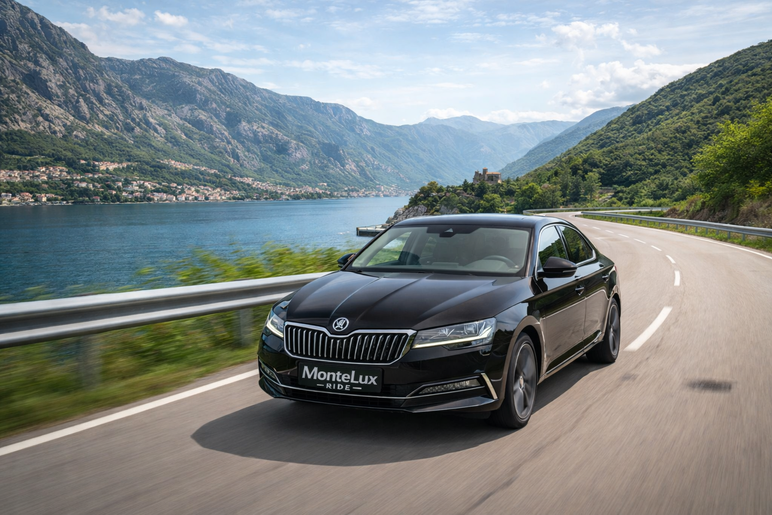 Skoda Superb limuzina na putu